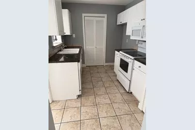 18101 Heritage Lane #8101, Houston, TX 77058 - Photo 4
