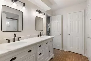 3622 Hill Springs Dr, Houston, TX 77345 - Photo 24