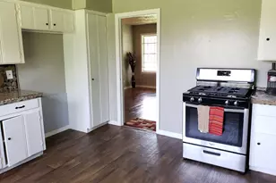 8723 Wiggins St, Houston, TX 77029 - Photo 4