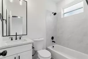 812 Elkhart St, Houston, TX 77091 - Photo 8