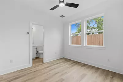 812 Elkhart Street #B, Houston, TX 77091 - Photo 6