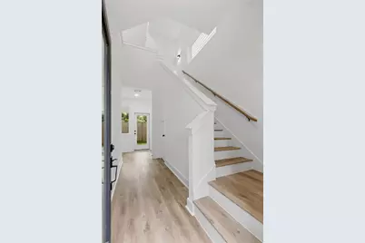 812 Elkhart Street #B, Houston, TX 77091 - Photo 4