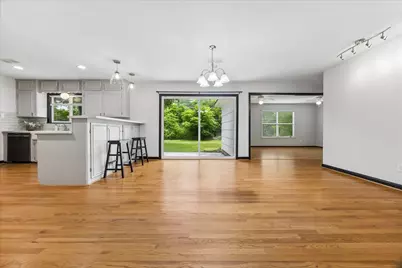 5242 Beechnut Street, Houston, TX 77096 - Photo 12