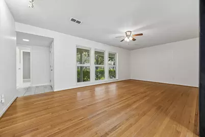 5242 Beechnut Street, Houston, TX 77096 - Photo 8