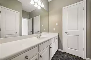 5701 Sugar Hill Dr, Houston, TX 77057 - Photo 26