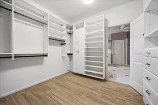 5701 Sugar Hill Dr, Houston, TX 77057 - Photo 20