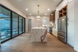 309 Avenue of Oaks St, Houston, TX 77009 - Photo 1