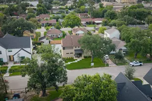 309 Avenue of Oaks St, Houston, TX 77009 - Photo 4