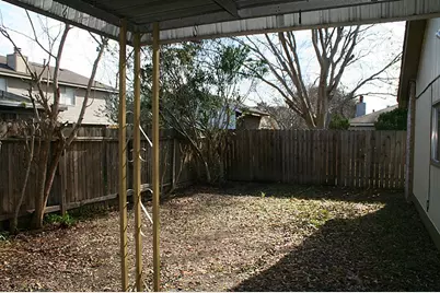 11726 Plumbrook Drive, Houston, TX 77099 - Photo 16