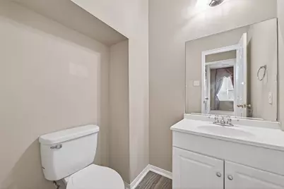4623 Russett Lane, Sugar Land, TX 77479 - Photo 18