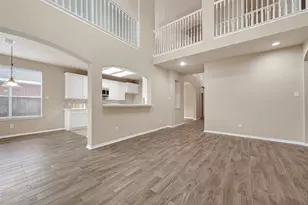 4623 Russett Ln, Sugar Land, TX 77479 - Photo 12