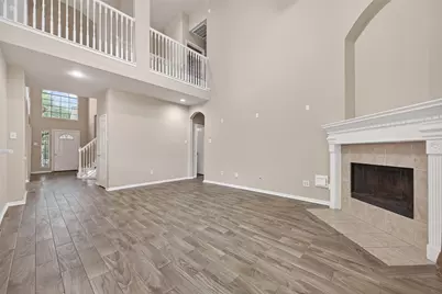 4623 Russett Lane, Sugar Land, TX 77479 - Photo 6