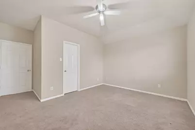 4623 Russett Lane, Sugar Land, TX 77479 - Photo 32