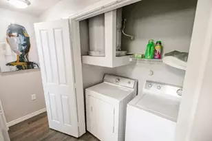 6710 Babcock Rd, San Antonio, TX 78249 - Photo 6