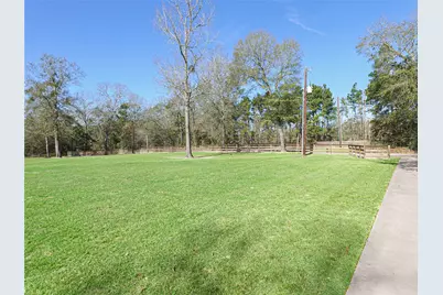 1705 Yarborough Loop, Livingston, TX 77351 - Photo 6