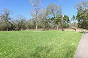 1705 Yarborough Loop, Livingston, TX 77351 - Photo 6