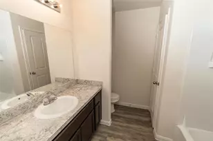 24 Leisure Shore Ct, Manvel, TX 77578 - Photo 8