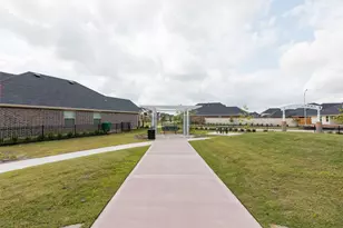 12111 Parade Park Pl, Houston, TX 77047 - Photo 28