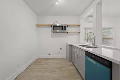 1415 Church Street #A, Galveston, TX 77550 - Photo 6