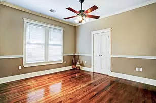 622 W 16th St, Houston, TX 77008 - Photo 8