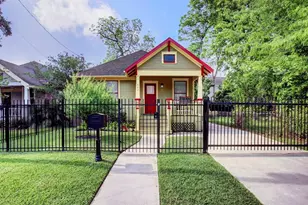 622 W 16th St, Houston, TX 77008 - Photo 2