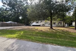272 Co Rd 4264, Dayton, TX 77535 - Photo 1
