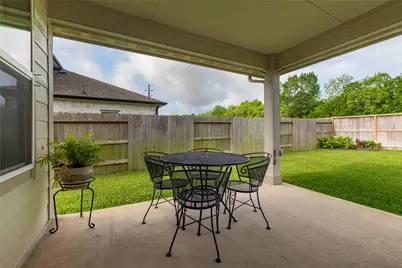 4910 Bottlebrush Drive, Pearland, TX 77584 - Photo 6
