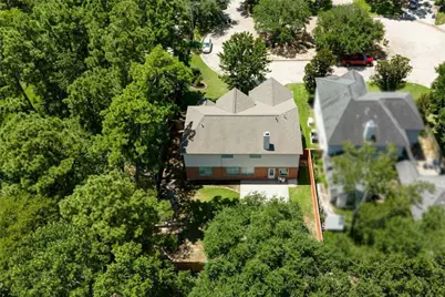 2827 Cottonwood Walk Court, Spring, TX 77388 - Photo 2