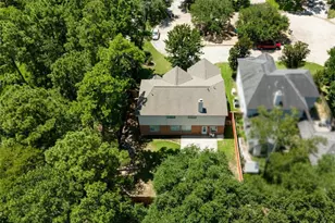 2827 Cottonwood Walk Ct, Spring, TX 77388 - Photo 2