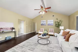 1102 Spring Branch Dr, Baytown, TX 77523 - Photo 14