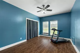 1102 Spring Branch Dr, Baytown, TX 77523 - Photo 22