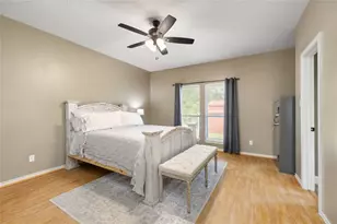 1102 Spring Branch Dr, Baytown, TX 77523 - Photo 18