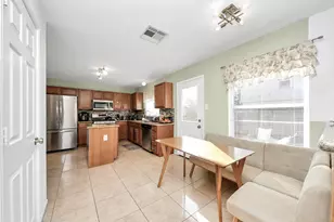 5007 Lamppost Hill Ct, Katy, TX 77449 - Photo 10