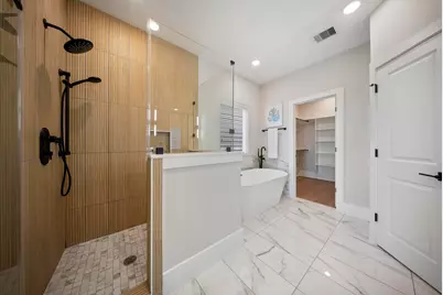 3520 Piney Woods Dr, Houston, TX 77018 - Photo 8