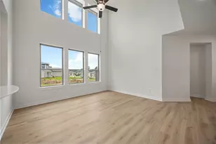 11749 Whirlaway Dr, Willis, TX 77318 - Photo 4