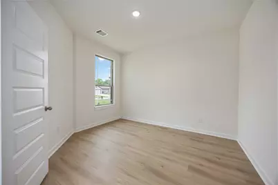 11749 Whirlaway Drive, Willis, TX 77318 - Photo 2