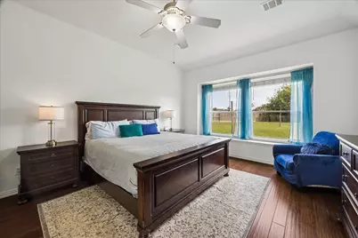 4733 La Escalona Drive, League City, TX 77573 - Photo 4