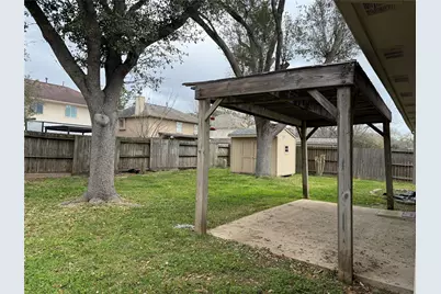 3103 Bay Creek Drive, Dickinson, TX 77539 - Photo 12