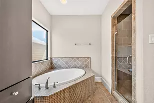 5930 Kiam St, Houston, TX 77007 - Photo 26