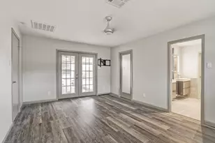 5138 Rutherglenn Dr, Houston, TX 77096 - Photo 20
