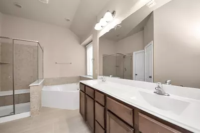 17031 Ardkinglas Drive, Richmond, TX 77407 - Photo 12