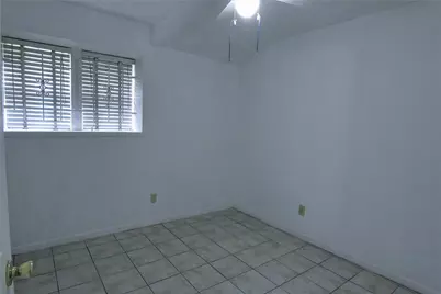 4002 Charriton Drive, Houston, TX 77039 - Photo 12