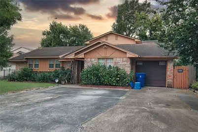 4002 Charriton Drive, Houston, TX 77039 - Photo 1