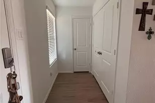 4202 Jasmine Cascade Ct, Baytown, TX 77521 - Photo 2