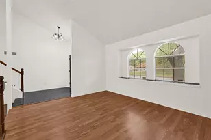 10026 Sageaspen Ln, Houston, TX 77089 - Photo 8