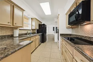 10026 Sageaspen Ln, Houston, TX 77089 - Photo 14