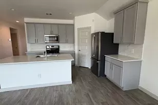 8107 Precious Passing Way, Rosharon, TX 77583 - Photo 10