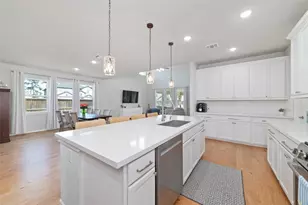 22122 Sam Raburn Dr, Tomball, TX 77375 - Photo 12