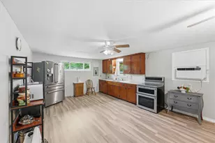 2993 County Rd 3011, Dayton, TX 77535 - Photo 12