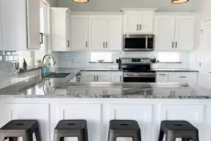 1131 Chapman Point, Crystal Beach, TX 77650 - Photo 12